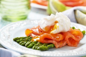 aparagus and poached eggs